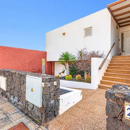 Villa Papagayo Faro By